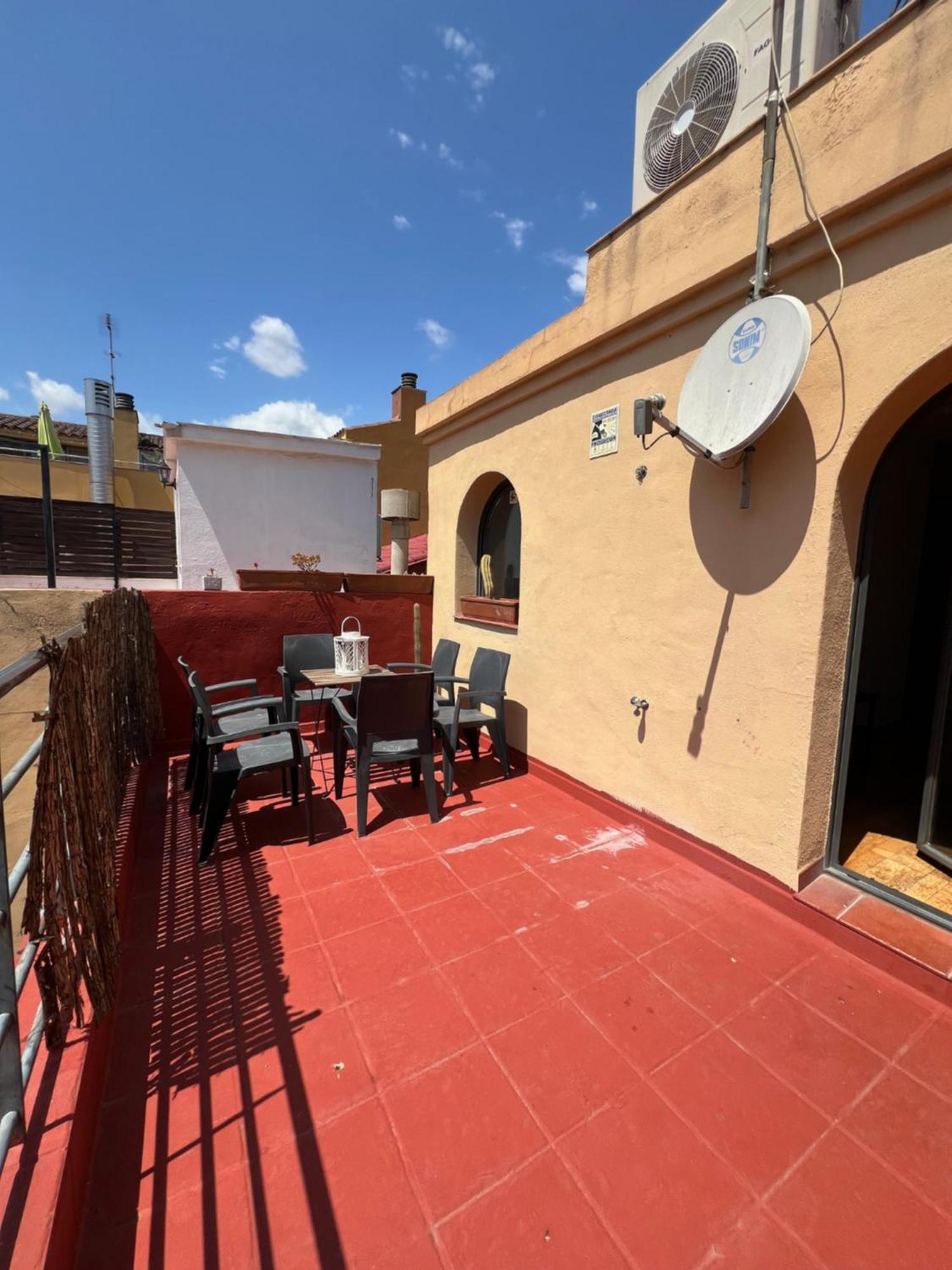 サント・フェリウ・デ・リュブラガート Casa Neus, Casa Cerca De Barcelonaヴィラ エクステリア 写真